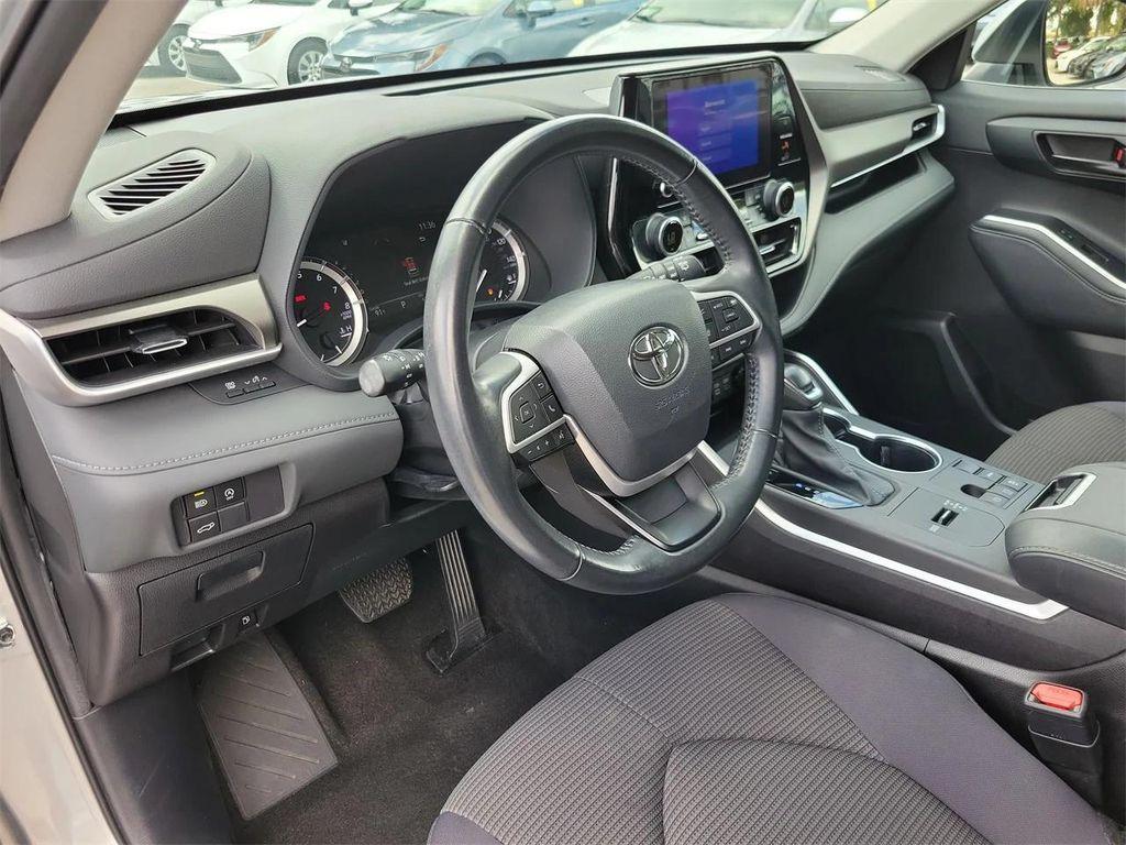 used 2023 Toyota Highlander car, priced at $28,395