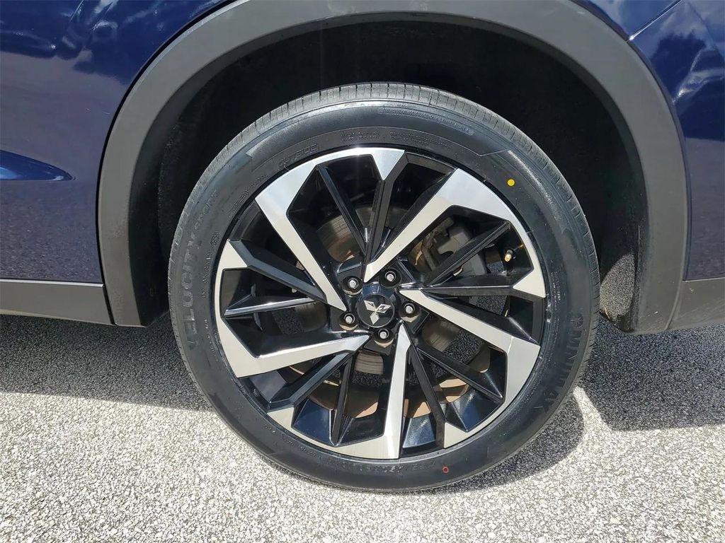 used 2024 Mitsubishi Outlander car, priced at $22,495