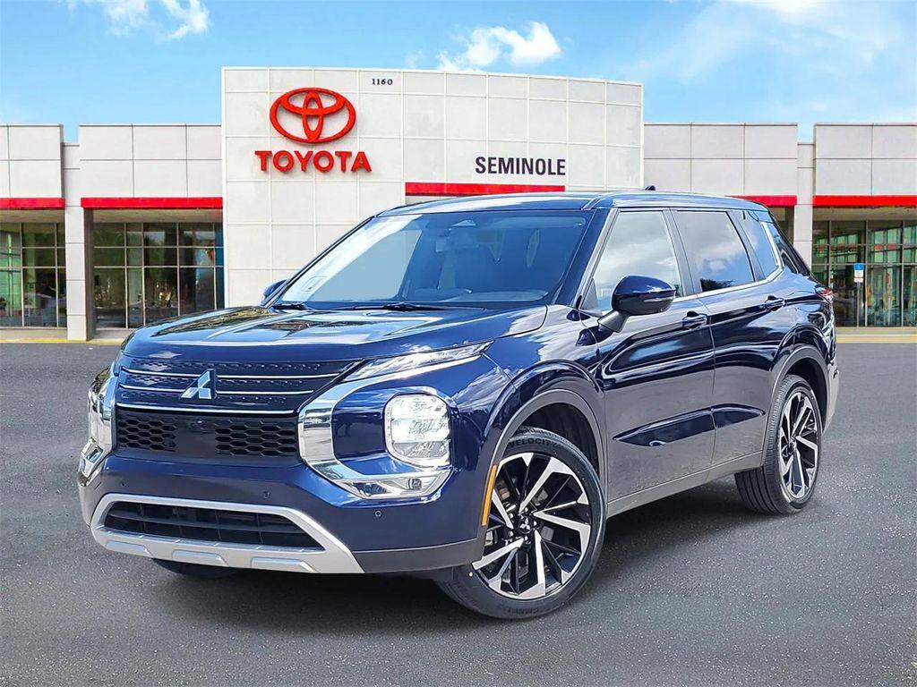 used 2024 Mitsubishi Outlander car, priced at $22,495