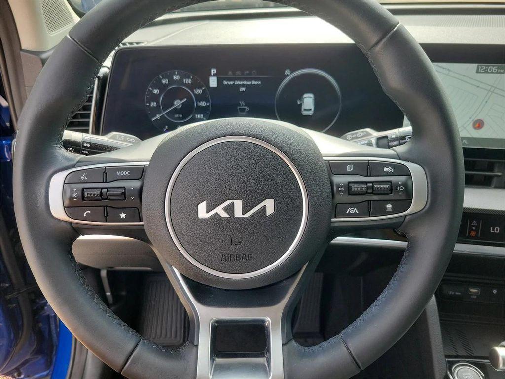 used 2025 Kia Sportage car, priced at $27,795