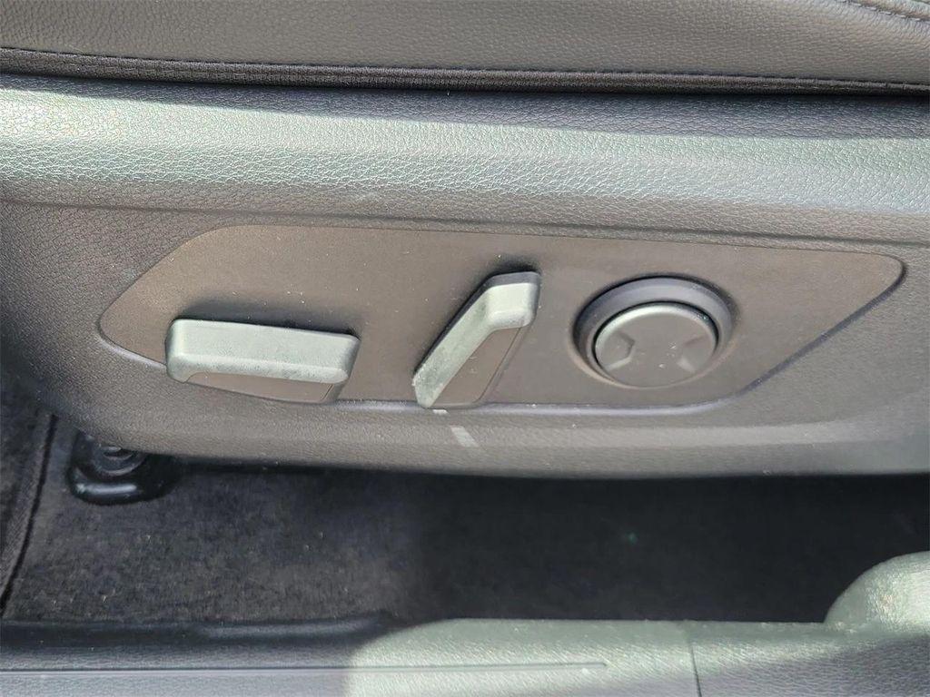 used 2025 Kia Sportage car, priced at $27,795