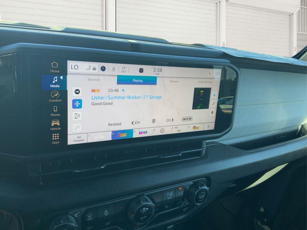 new 2025 Jeep Wrangler car, priced at $48,275