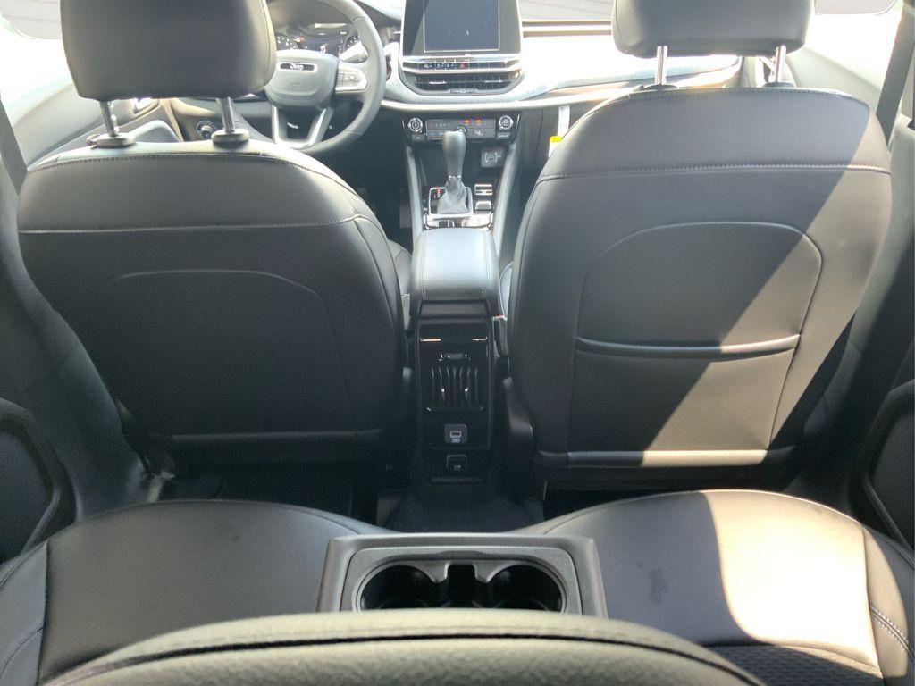 new 2025 Jeep Compass car, priced at $26,499