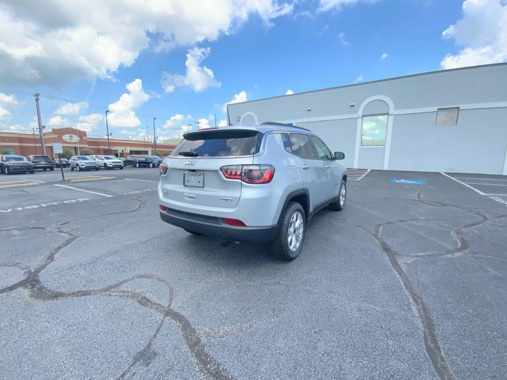 new 2025 Jeep Compass car, priced at $26,499