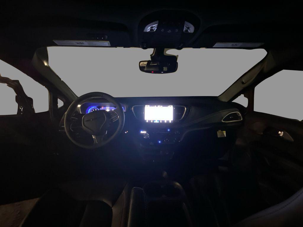 new 2026 Chrysler Pacifica car