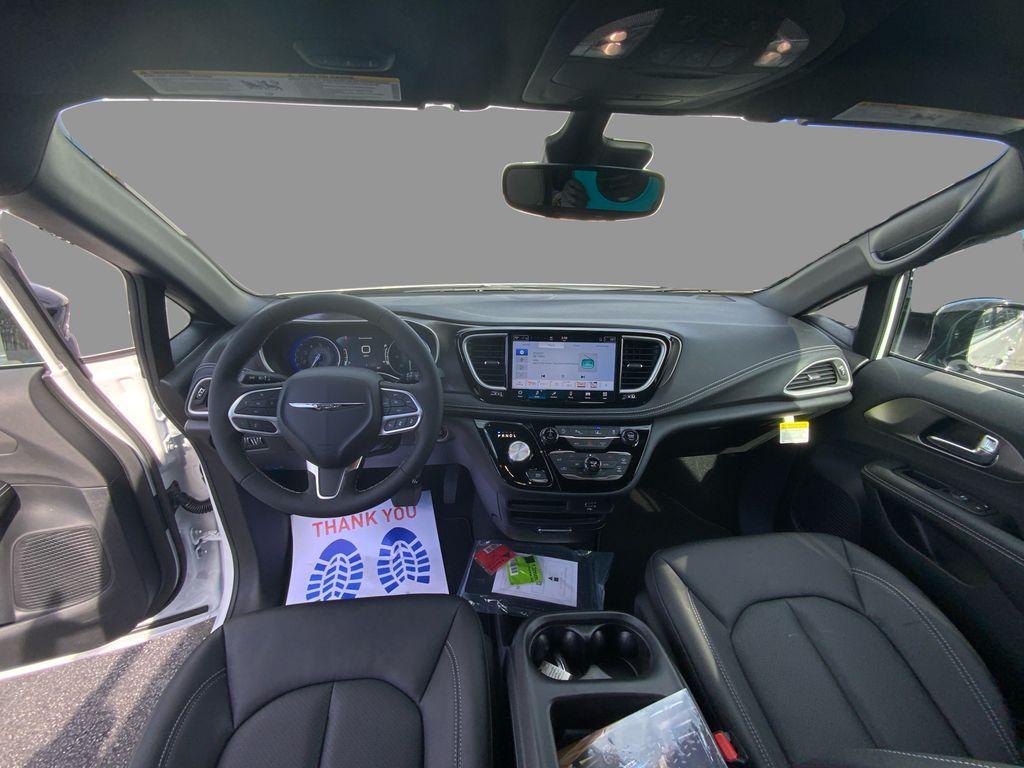 new 2026 Chrysler Pacifica car, priced at $40,145
