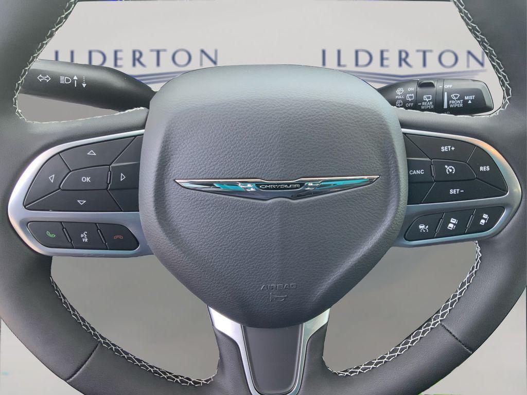 new 2026 Chrysler Pacifica car, priced at $40,145