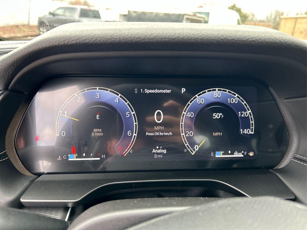 new 2025 Jeep Grand Cherokee car, priced at $37,749