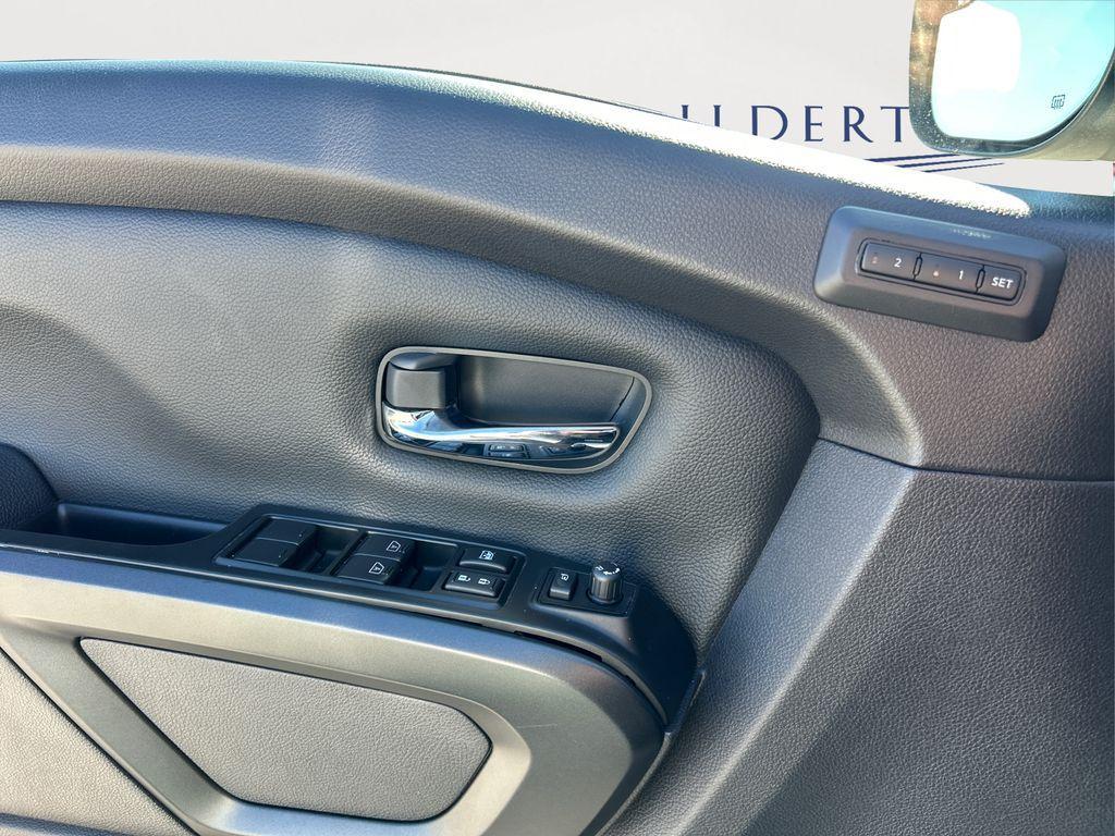 used 2023 Nissan Titan car, priced at $38,245