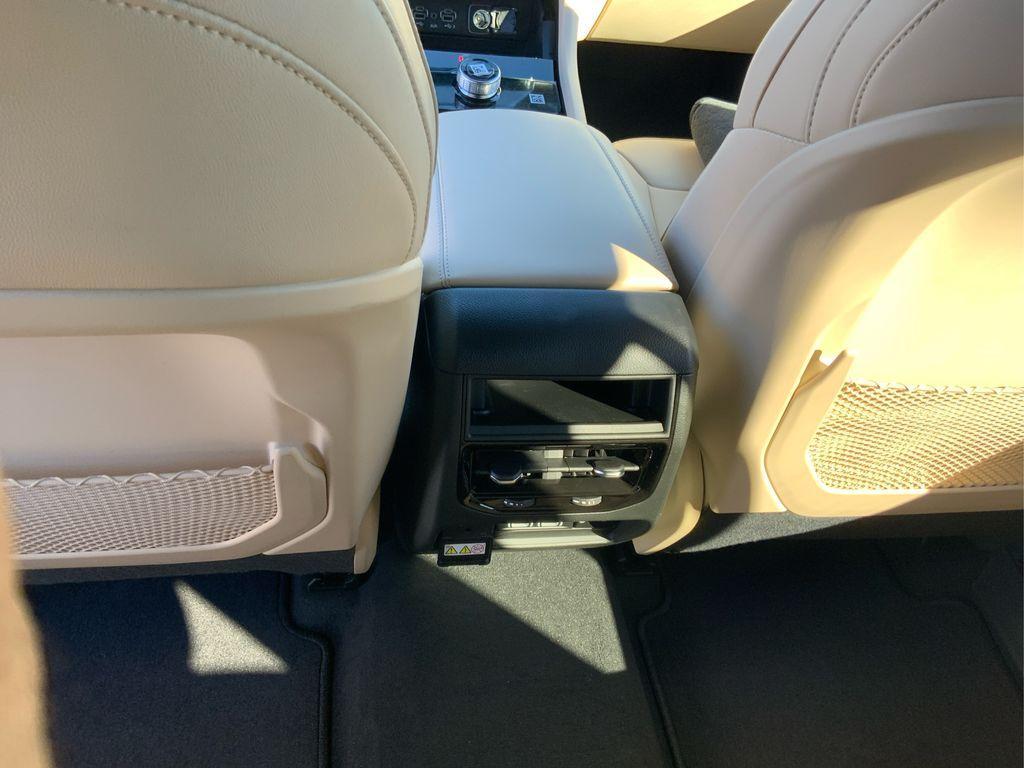 new 2025 Jeep Grand Cherokee car, priced at $40,499