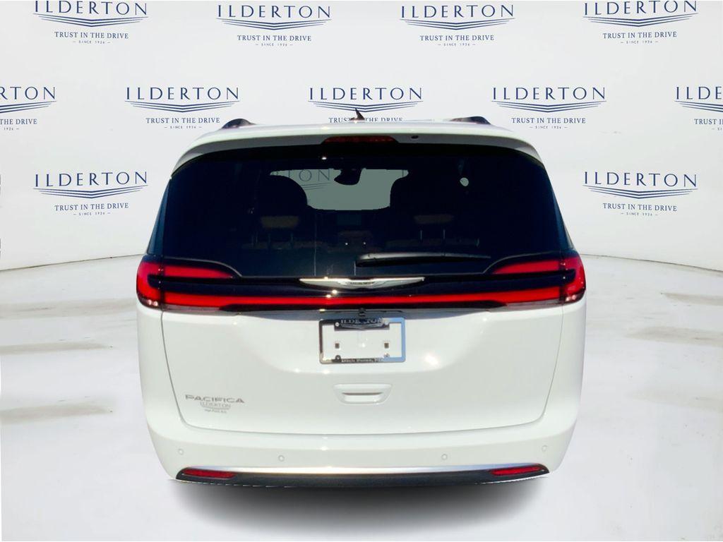 new 2026 Chrysler Pacifica car, priced at $49,265