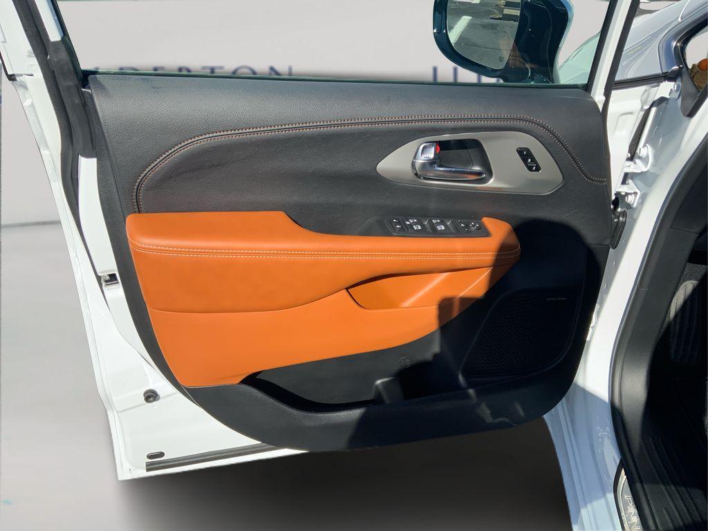 new 2026 Chrysler Pacifica car, priced at $49,265