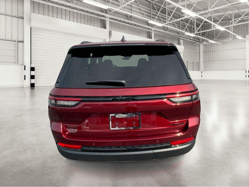 new 2025 Jeep Grand Cherokee car, priced at $44,735