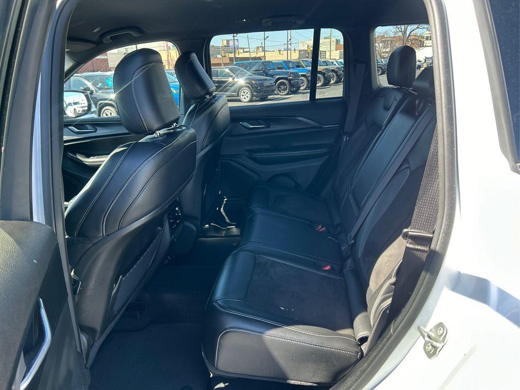 used 2023 Jeep Grand Cherokee car, priced at $28,795