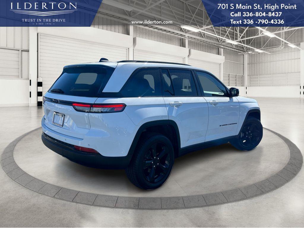 used 2023 Jeep Grand Cherokee car, priced at $28,795