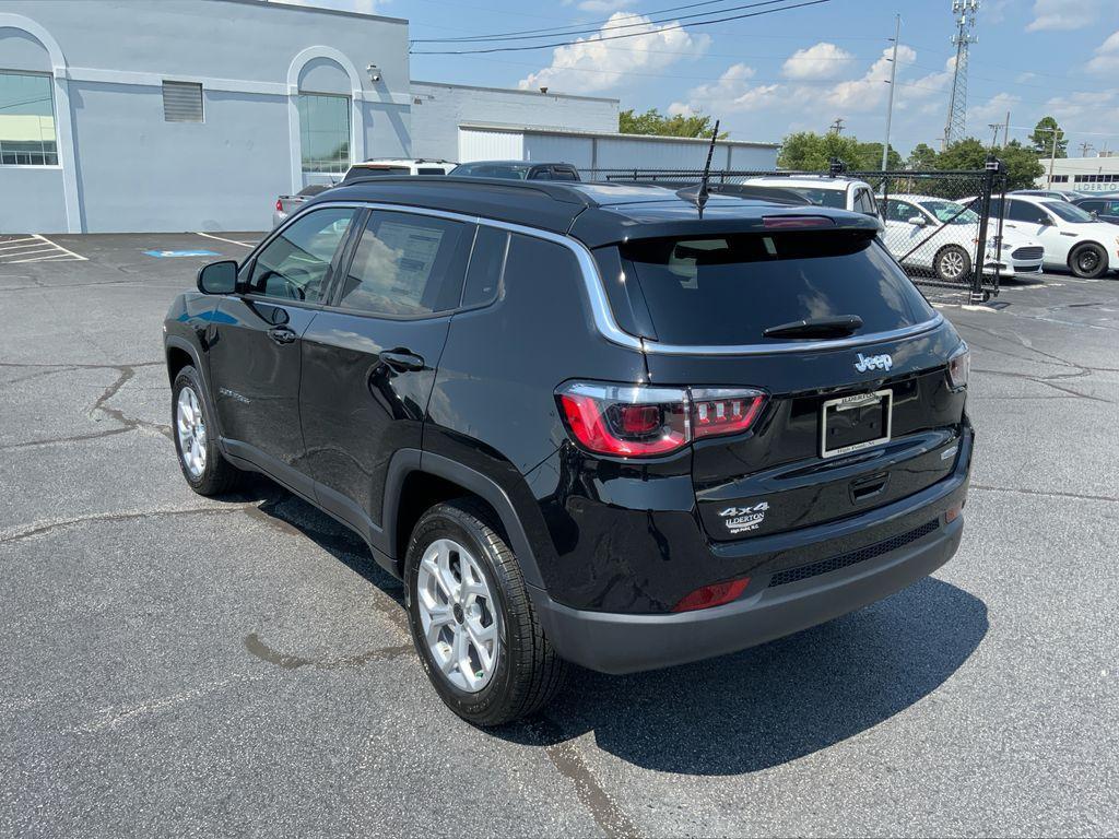 new 2025 Jeep Compass car, priced at $26,499