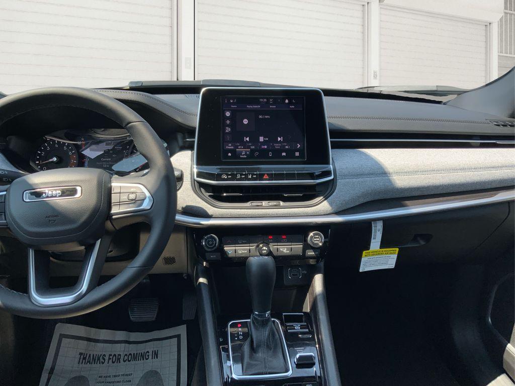 new 2025 Jeep Compass car, priced at $26,499