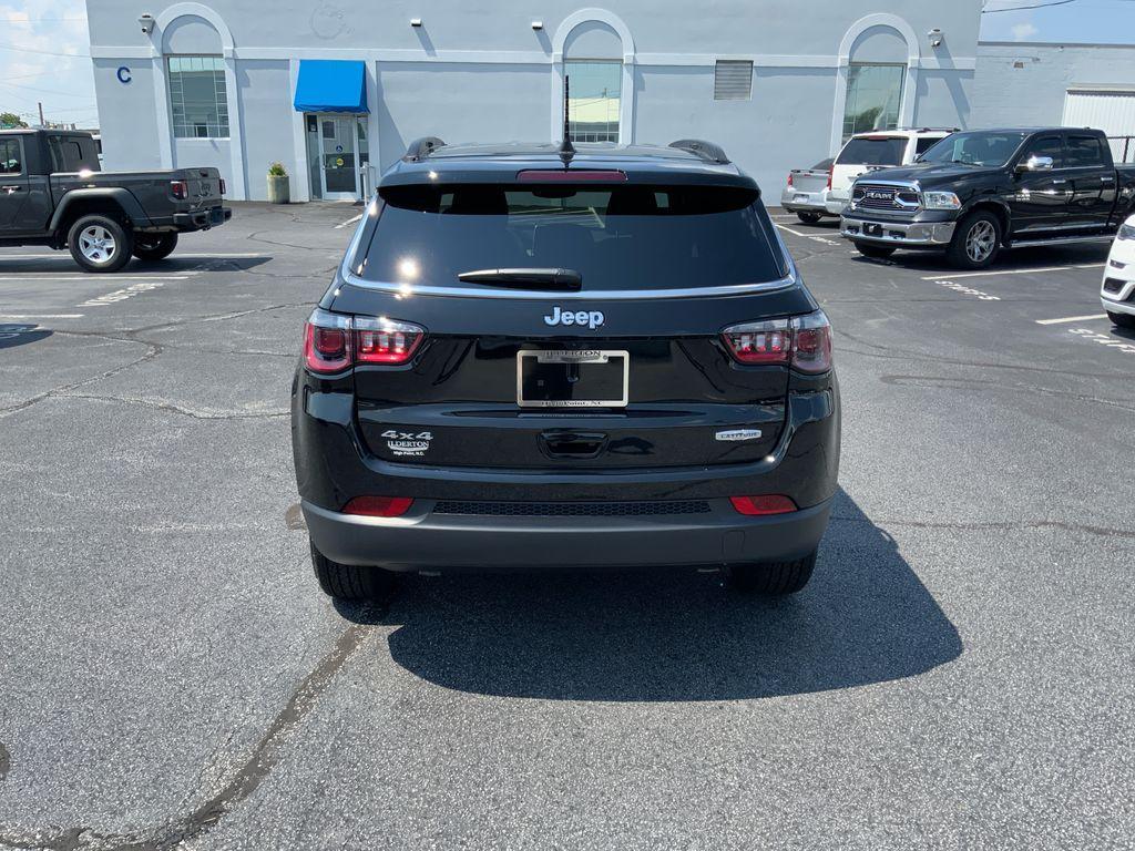new 2025 Jeep Compass car, priced at $26,499