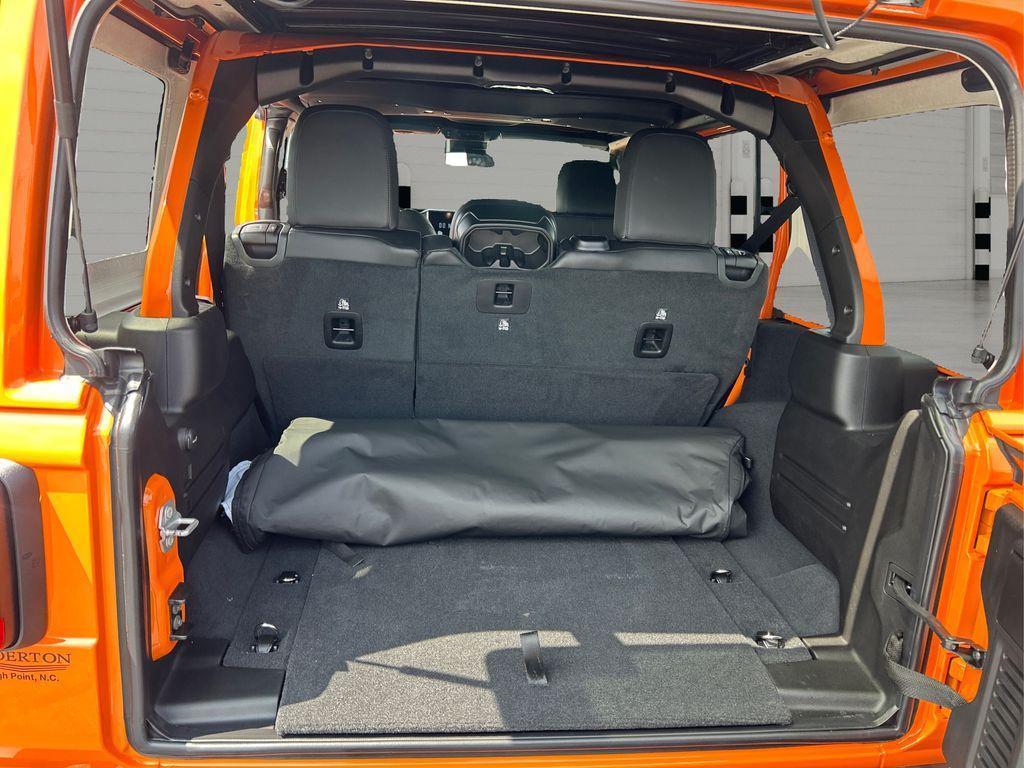 new 2025 Jeep Wrangler car, priced at $60,995