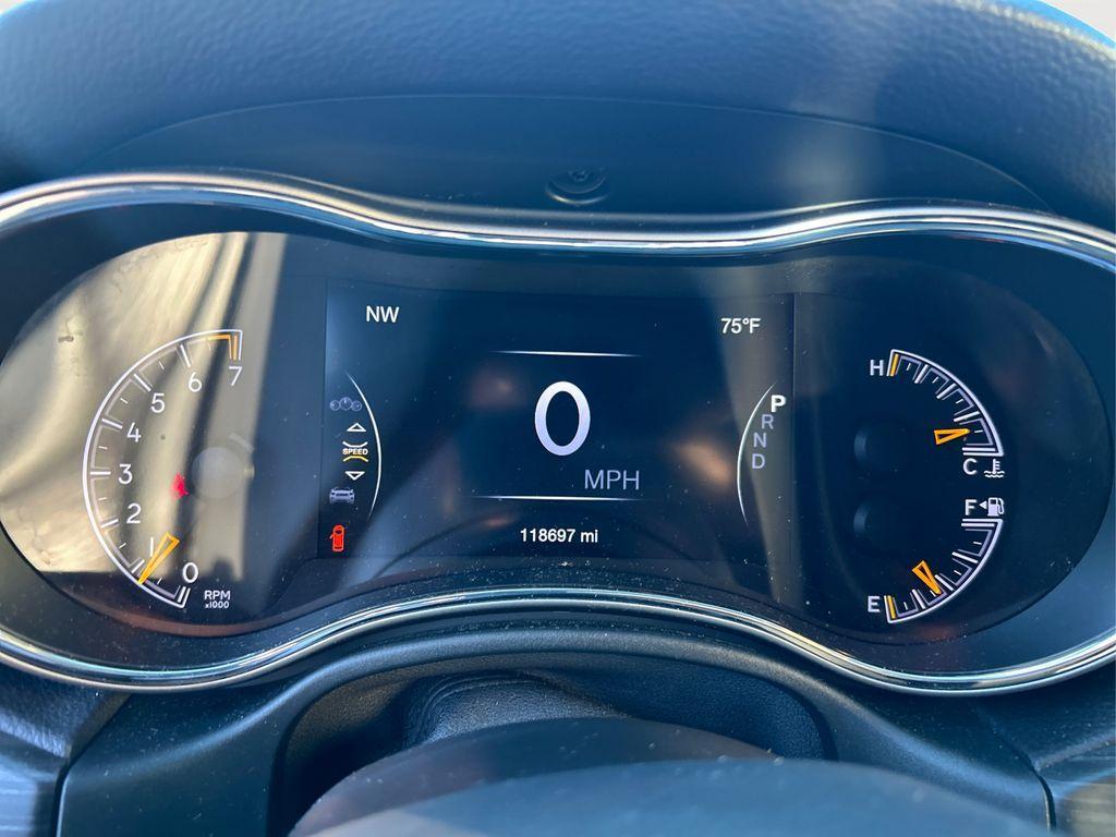 used 2021 Jeep Grand Cherokee car, priced at $18,245