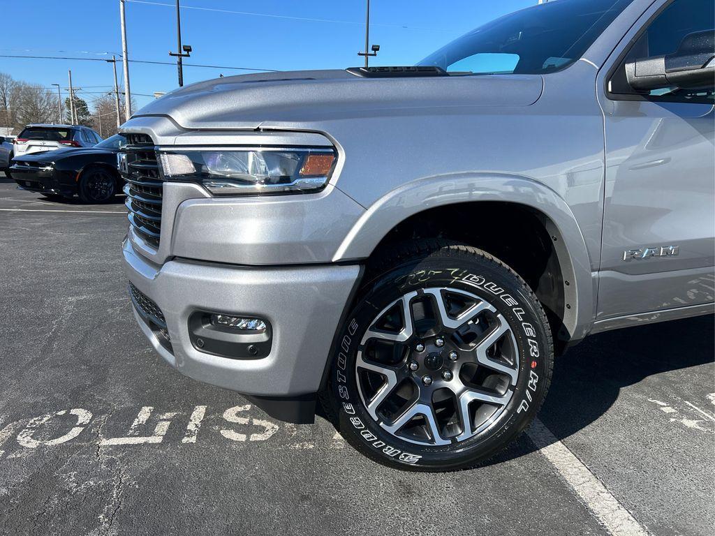 new 2025 Ram 1500 car, priced at $52,999
