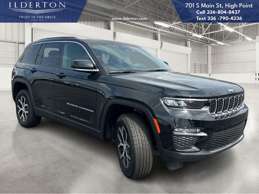 new 2025 Jeep Grand Cherokee car, priced at $40,249