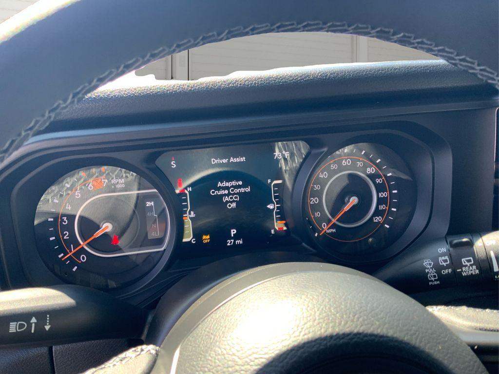 new 2025 Jeep Wrangler car, priced at $40,845