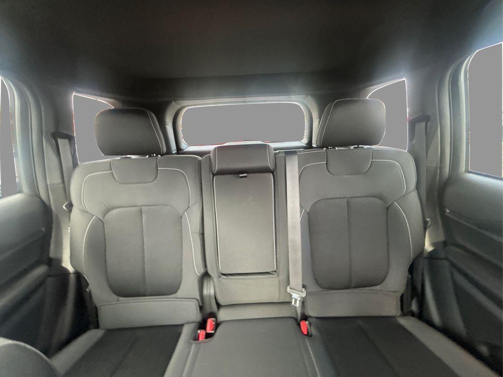 new 2025 Jeep Grand Cherokee car, priced at $35,249
