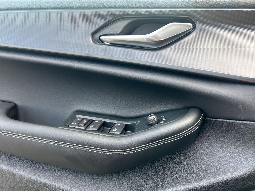 new 2025 Jeep Grand Cherokee car, priced at $35,249