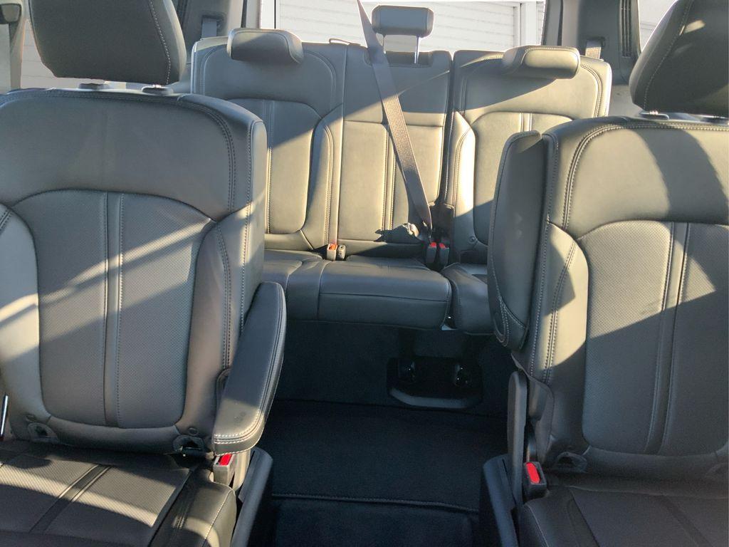 new 2025 Jeep Wagoneer car, priced at $73,075