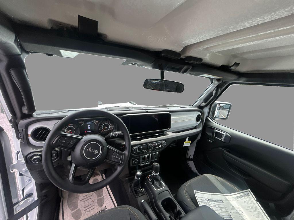new 2025 Jeep Wrangler car, priced at $32,499