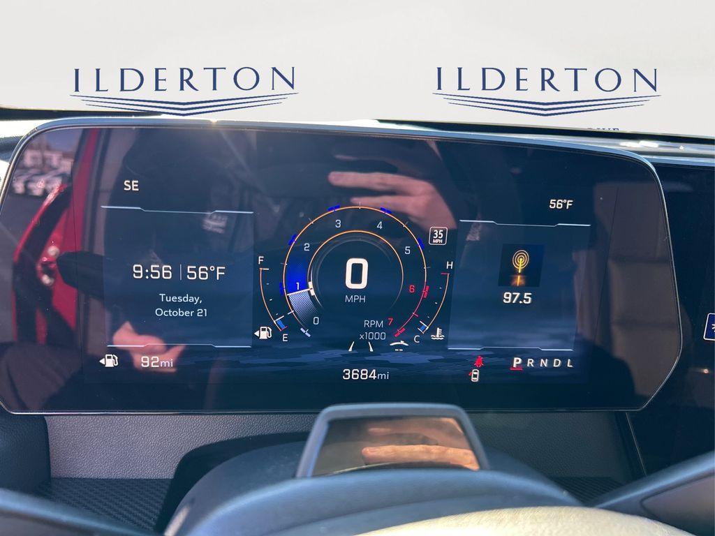 used 2025 Chevrolet Traverse car, priced at $49,221