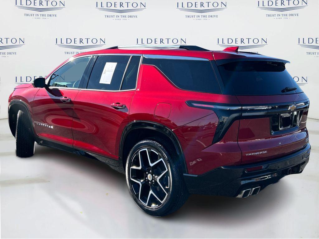 used 2025 Chevrolet Traverse car, priced at $49,221