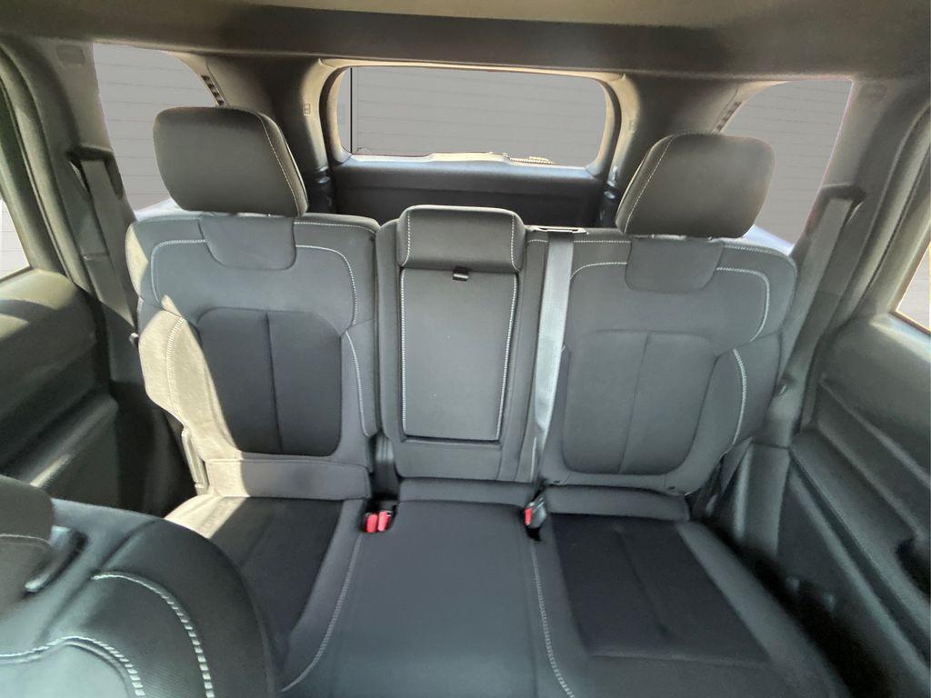 new 2025 Jeep Grand Cherokee car, priced at $35,249
