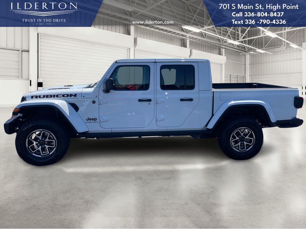 new 2025 Jeep Gladiator car
