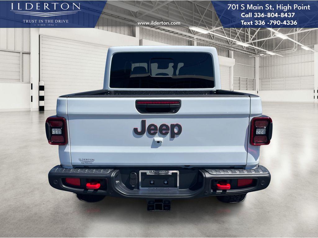 new 2025 Jeep Gladiator car