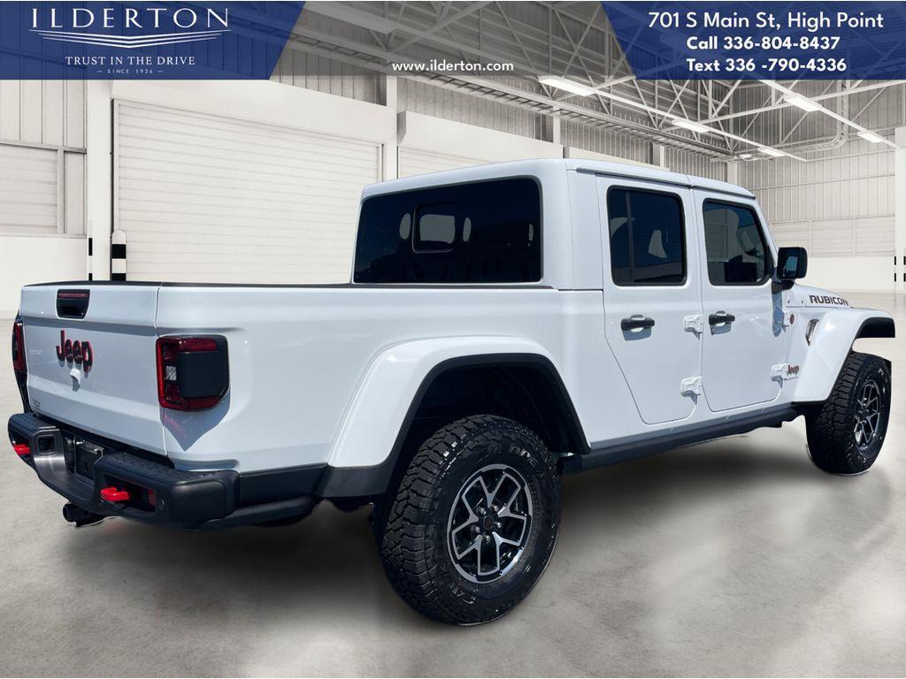 new 2025 Jeep Gladiator car