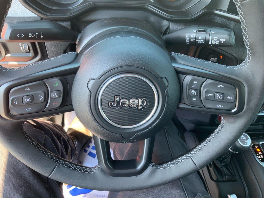 new 2025 Jeep Wrangler car, priced at $45,970
