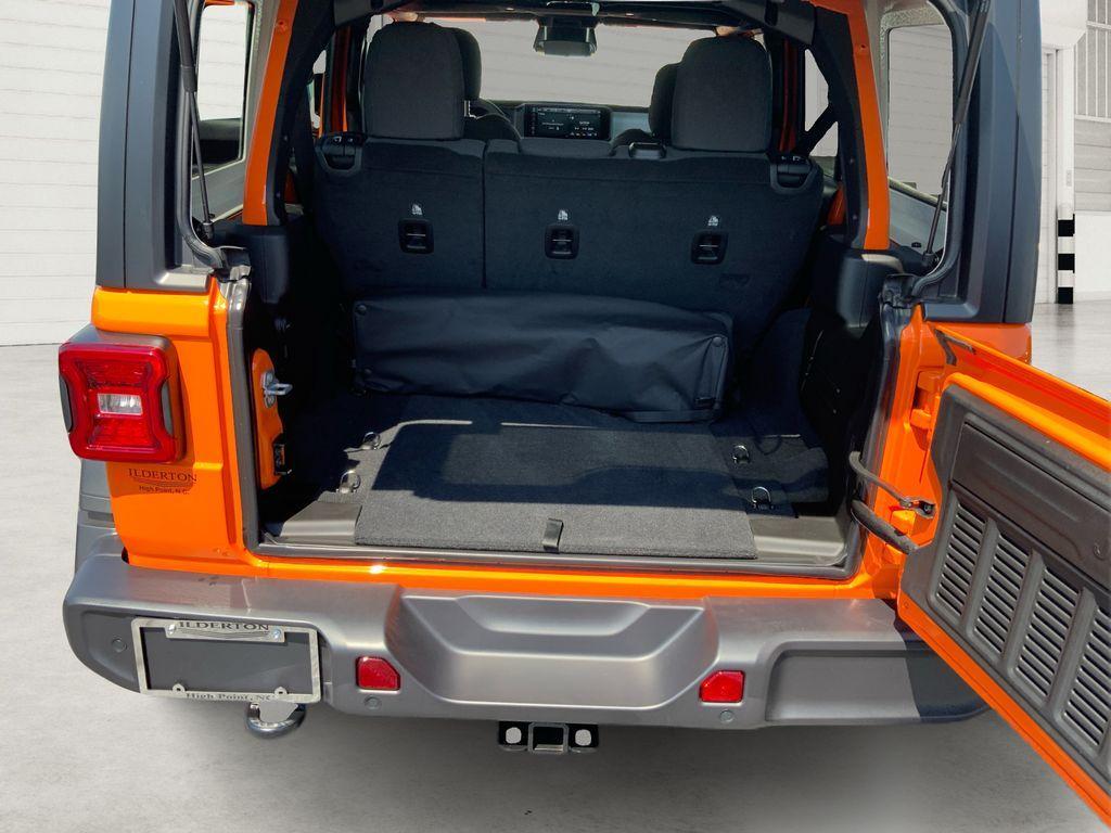 new 2025 Jeep Wrangler car, priced at $45,970