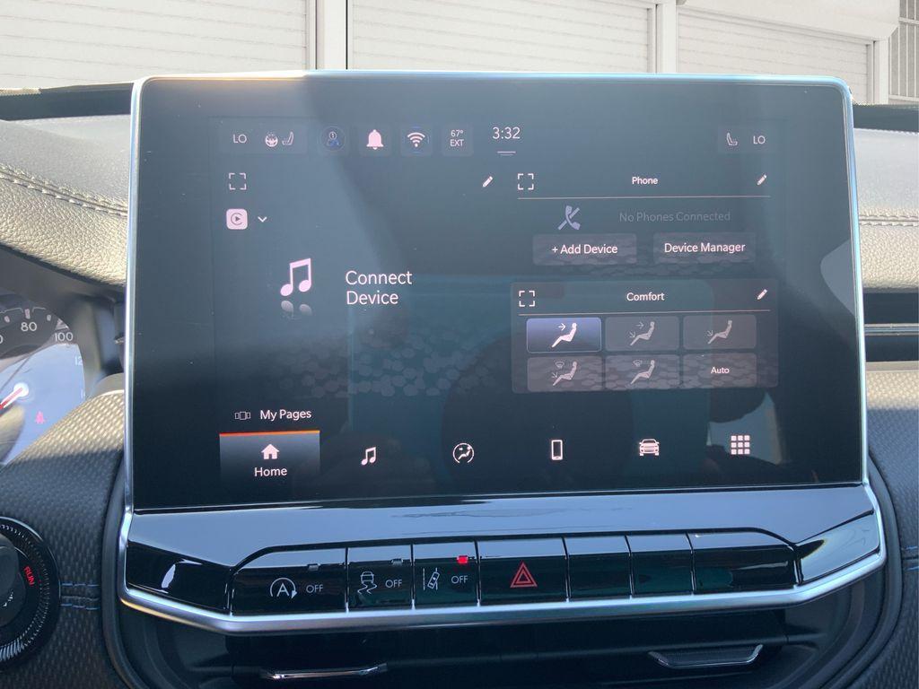 new 2025 Jeep Compass car, priced at $33,499