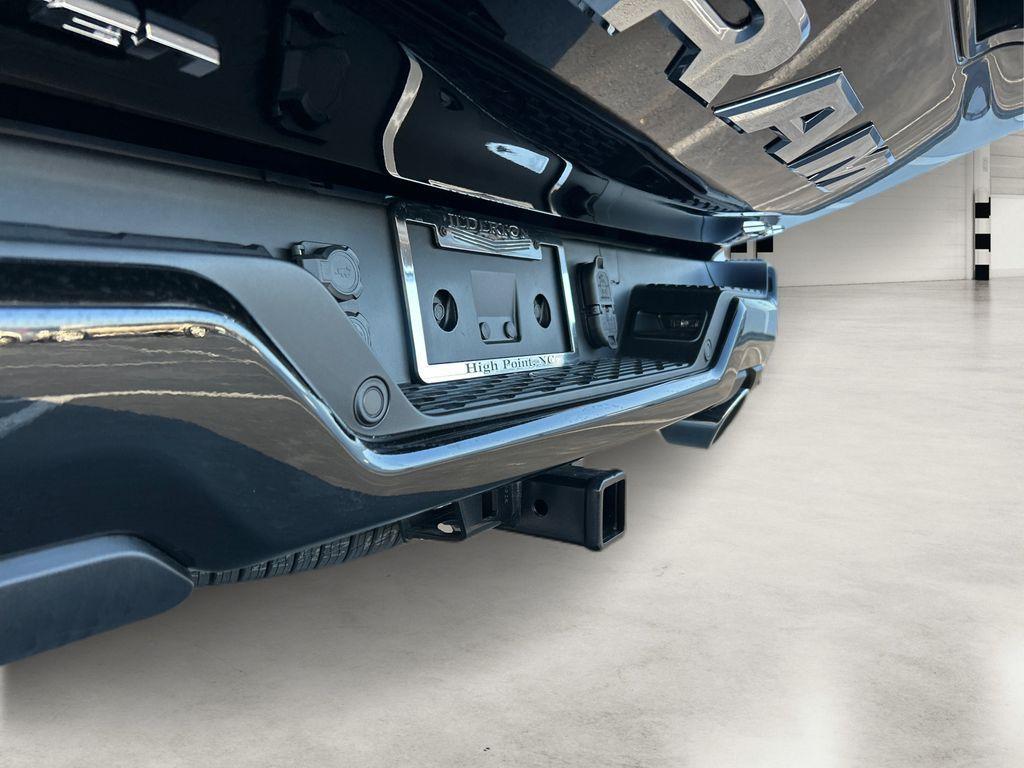 new 2025 Ram 1500 car, priced at $76,499