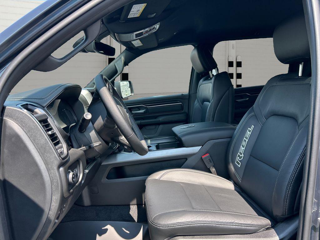 new 2025 Ram 1500 car, priced at $60,999