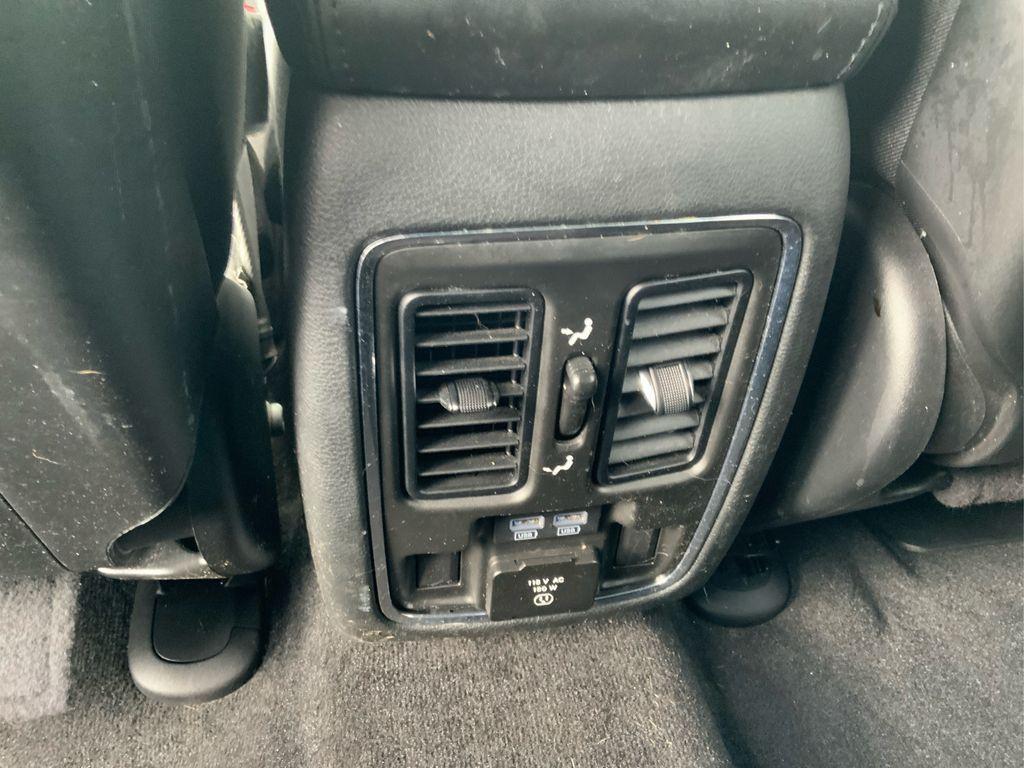 used 2021 Jeep Grand Cherokee car, priced at $27,245