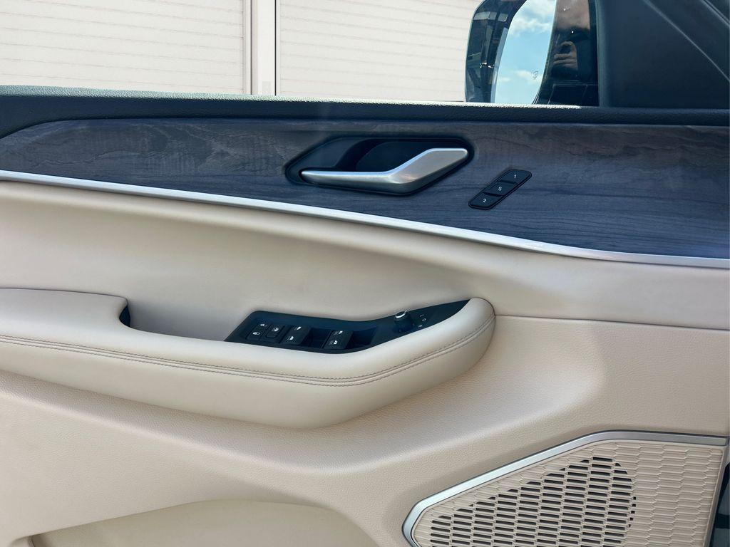 used 2022 Jeep Grand Cherokee L car, priced at $29,795