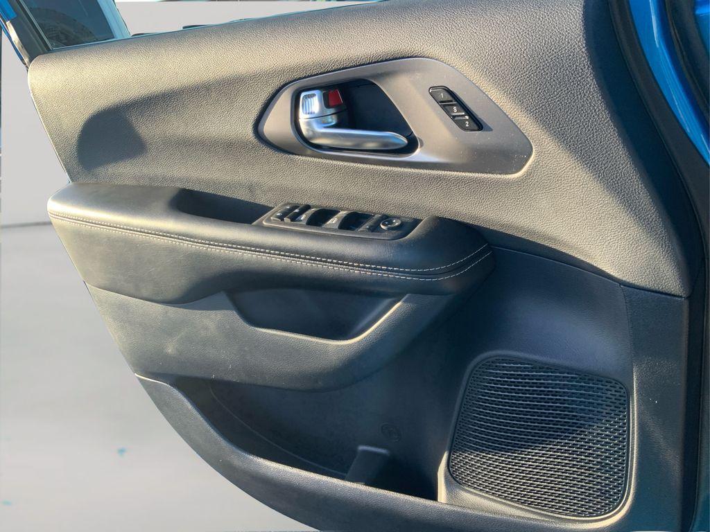 new 2026 Chrysler Pacifica car, priced at $40,640