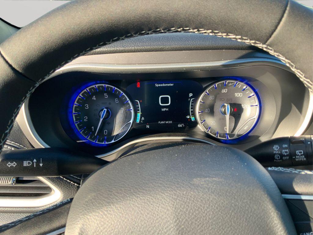 new 2026 Chrysler Pacifica car, priced at $40,640