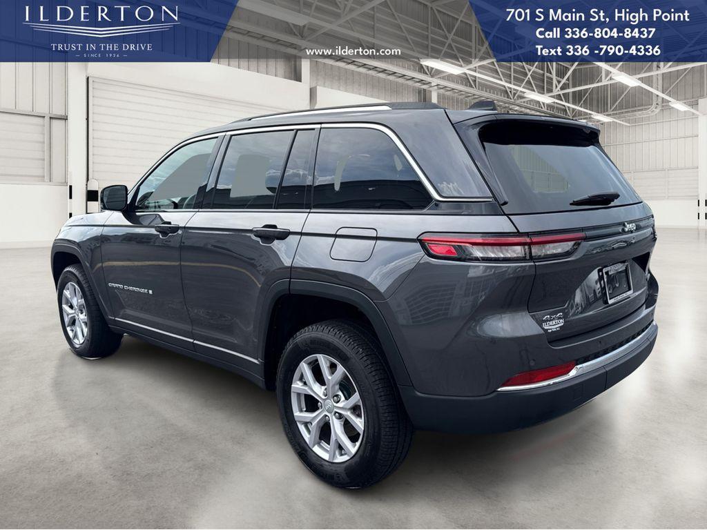 used 2022 Jeep Grand Cherokee car, priced at $29,545