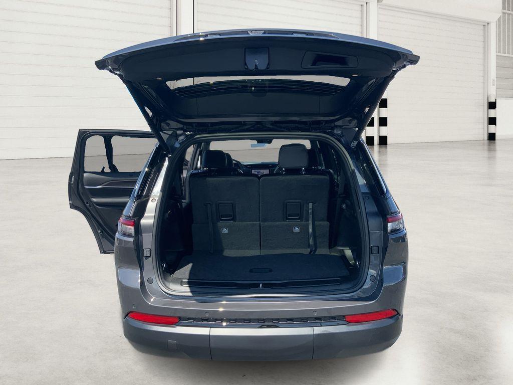 new 2025 Jeep Grand Cherokee L car, priced at $45,260