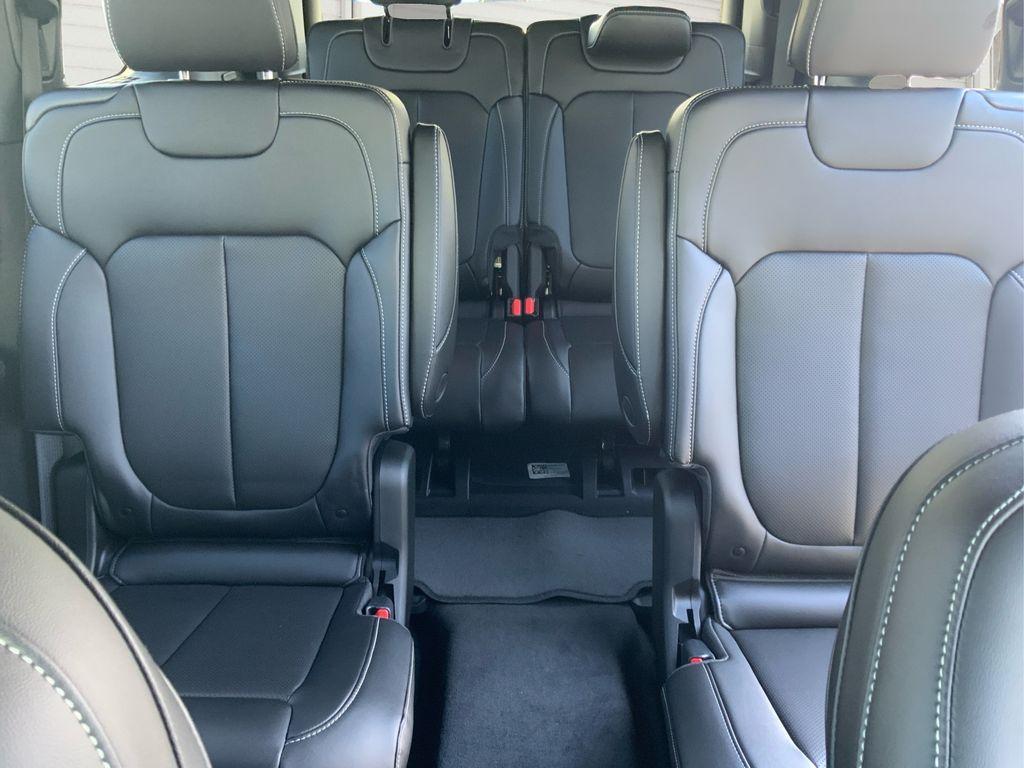 new 2025 Jeep Grand Cherokee L car, priced at $45,260