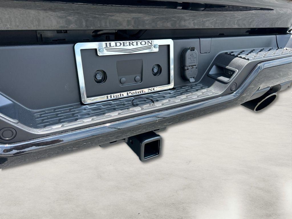 new 2025 Ram 1500 car, priced at $47,999